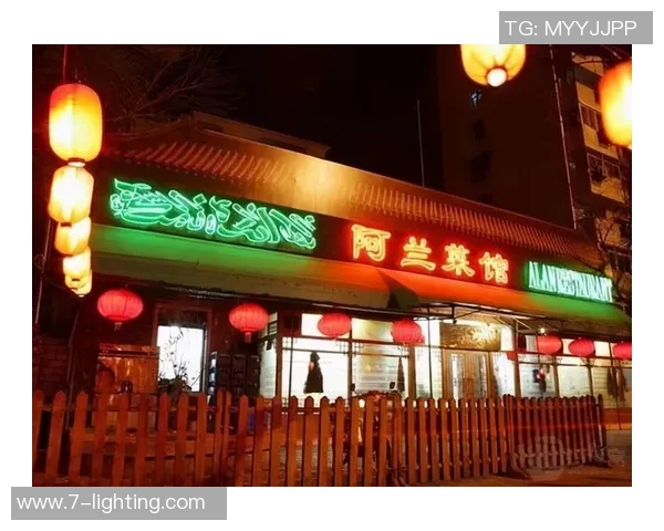 亚当斯的传奇人生与影响力探讨：从科学家到社会活动家的转变之路